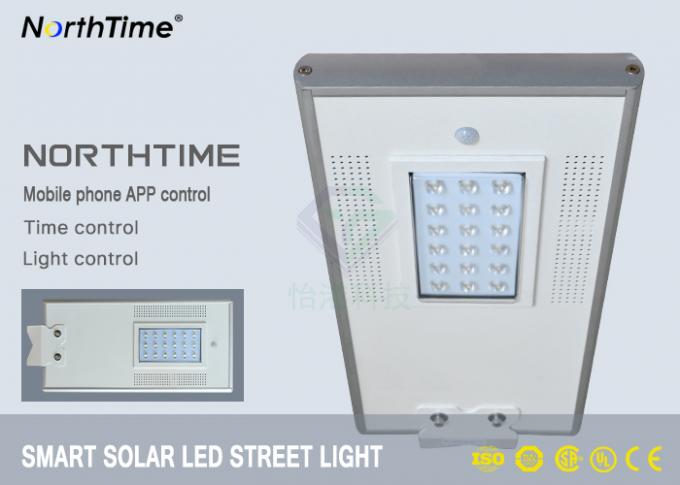 Outdoor IP67 All In One Solar Led Street Light 18 W High Brightness