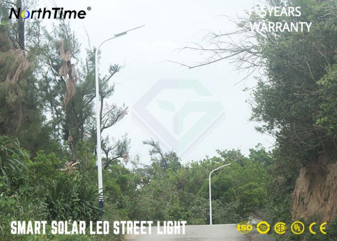 Energy Saving Solar Powered LED Street Lights 25 Watt 85CRI 25M Height