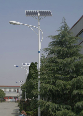 Solar Powered LED Street Lights, Aluminum + PC Material, IP65 Waterproof Rating